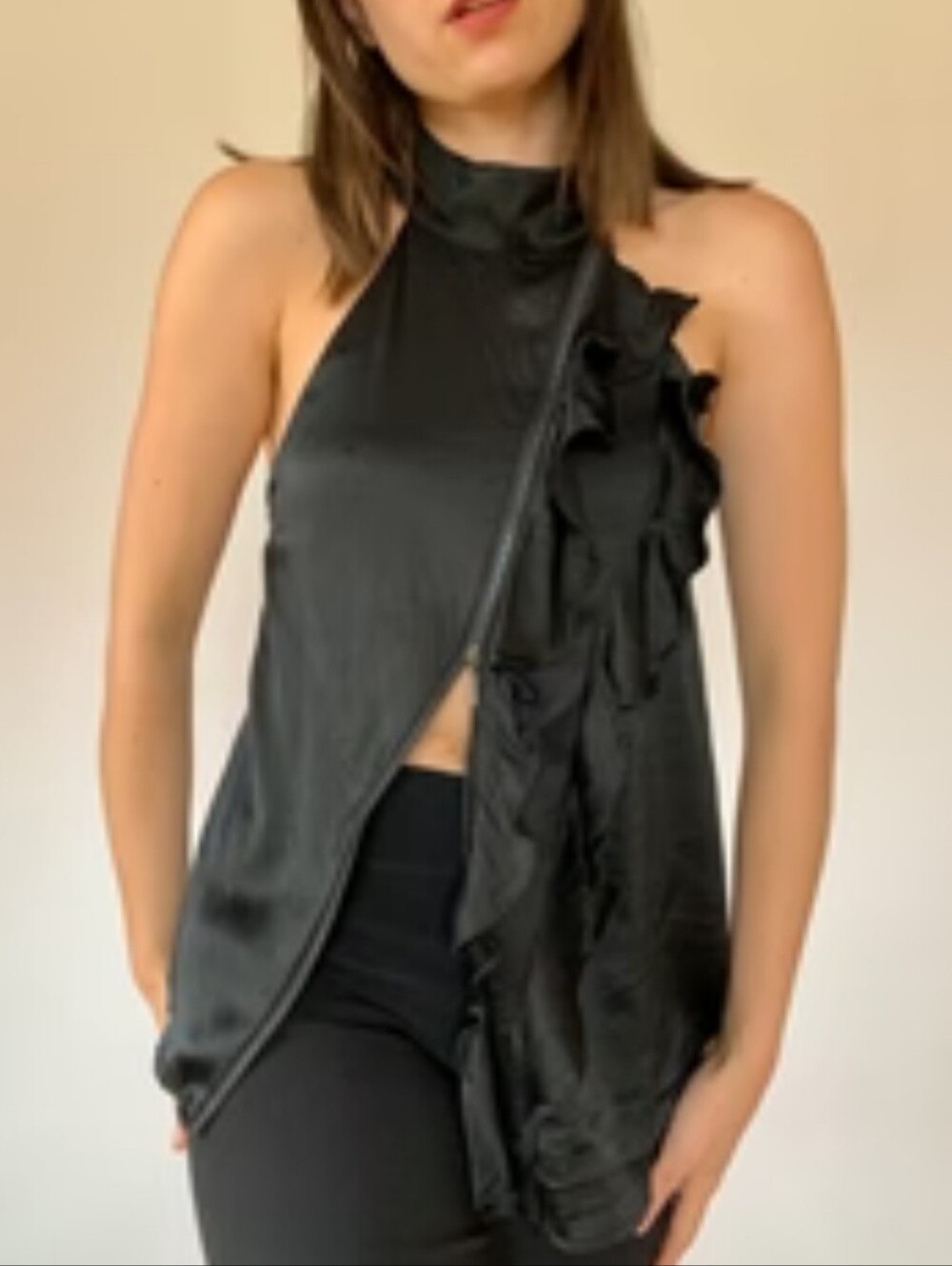 VTG Bebe 100% Silk Roxanne Charm Ruffle Halter Top Size XS - NWT - Picture 8 of 8